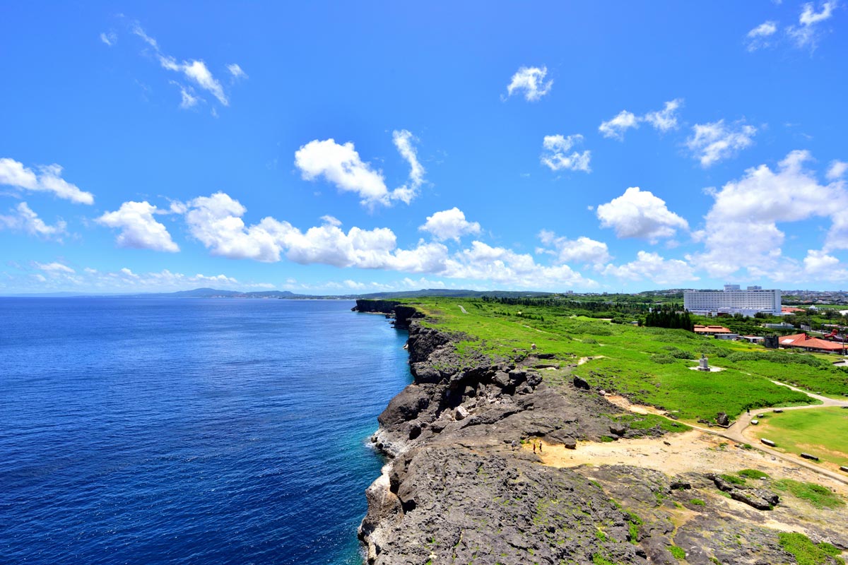 読谷村の残波岬