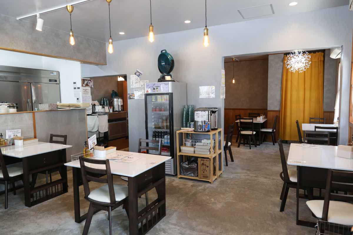 那覇で朝7時から本格沖縄そば！「オキナワソバヤ ススル」で味わうこだわりの一杯（那覇市）