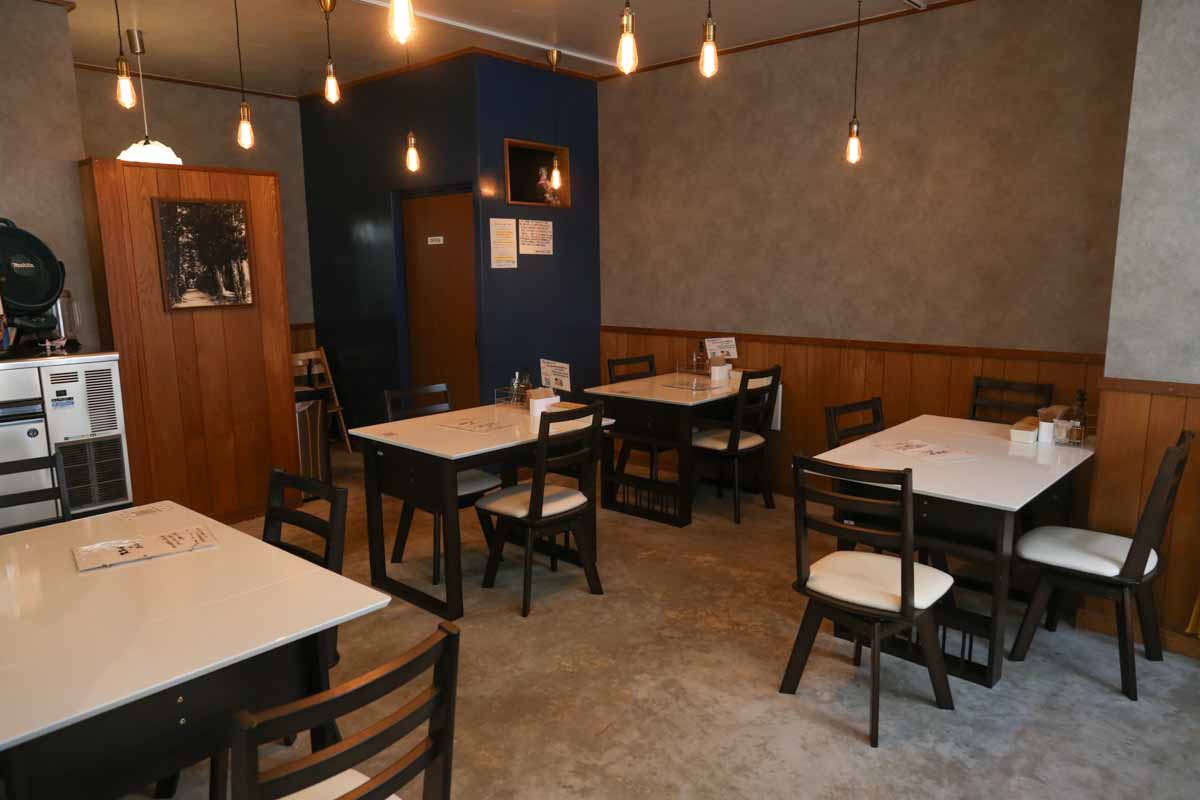 那覇で朝7時から本格沖縄そば！「オキナワソバヤ ススル」で味わうこだわりの一杯（那覇市）