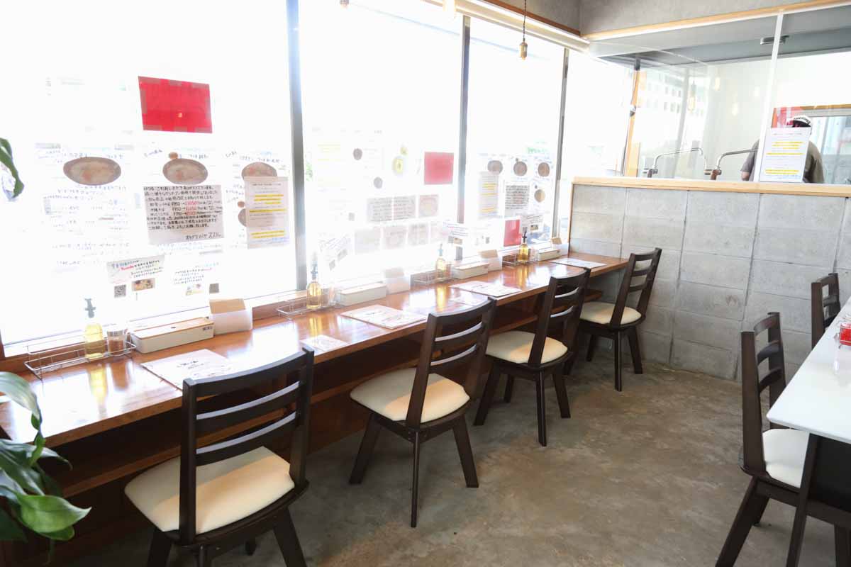 那覇で朝7時から本格沖縄そば！「オキナワソバヤ ススル」で味わうこだわりの一杯（那覇市）