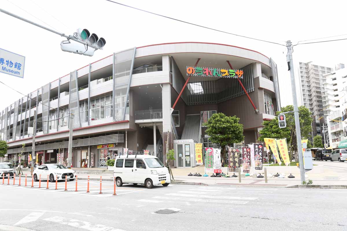 七味＆紅生姜は一切なし！“ピパーズ”をかけて食べる本場の八重山そば「島そば屋一番地」（那覇市）