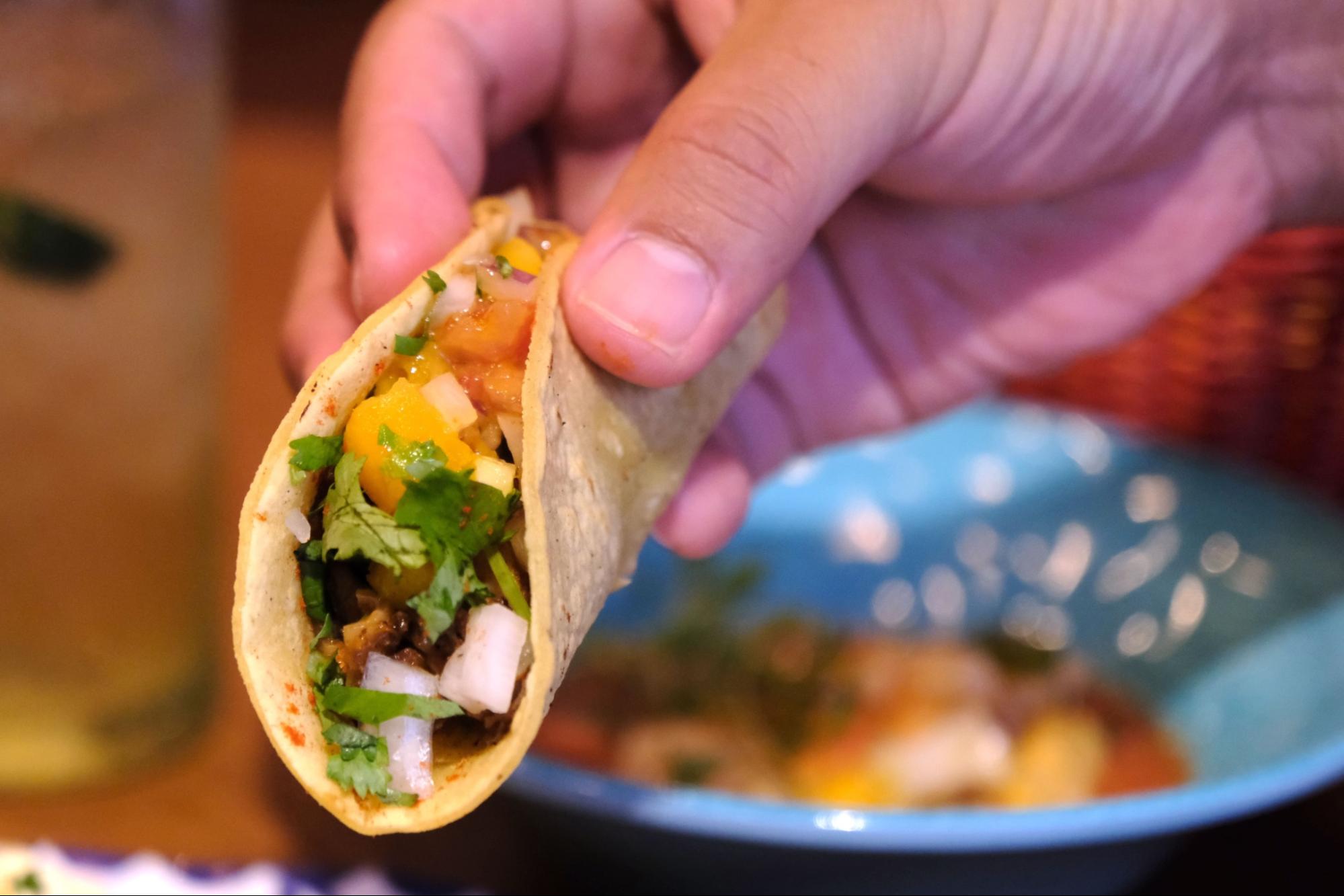 沖縄にメキシコの風が吹く！陽気な“隠れ家”ダイニングで本格メキシコ料理を堪能『EL RINCON DE MEXICOLA』7月21日開店！！