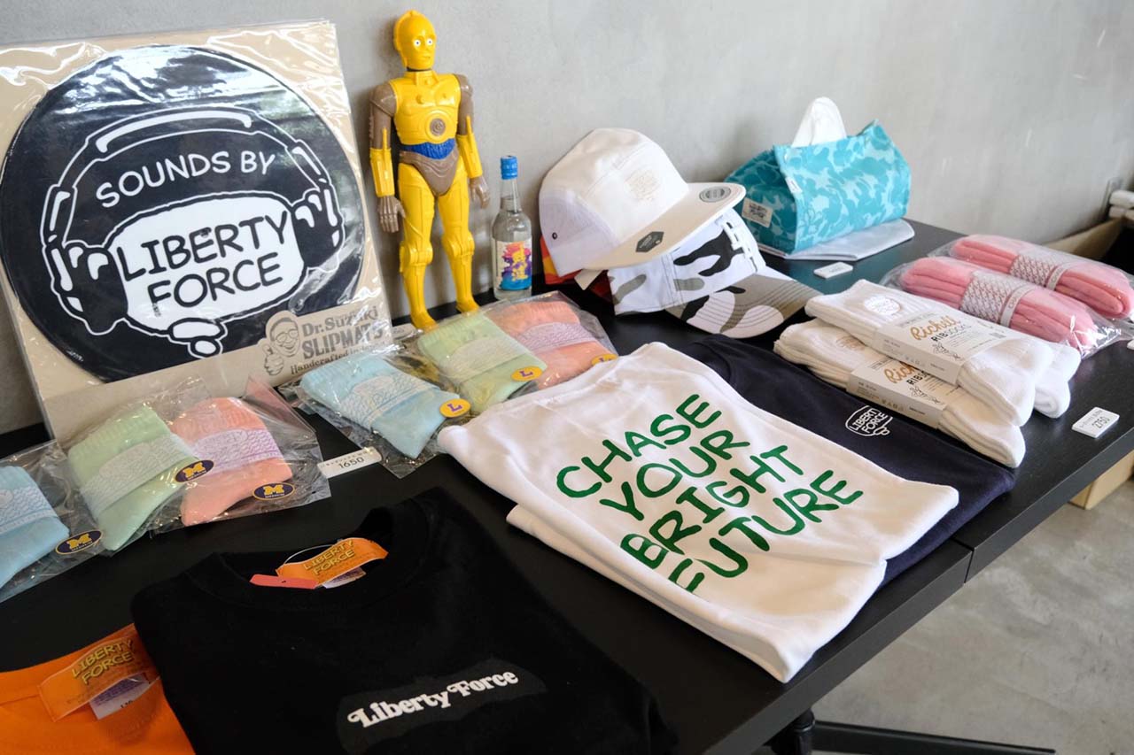 毎日を繰り返してきて今の5年がある.LIBERTY FORCE5周年では「紅型研究所染千花」ワークショップなどを体験!