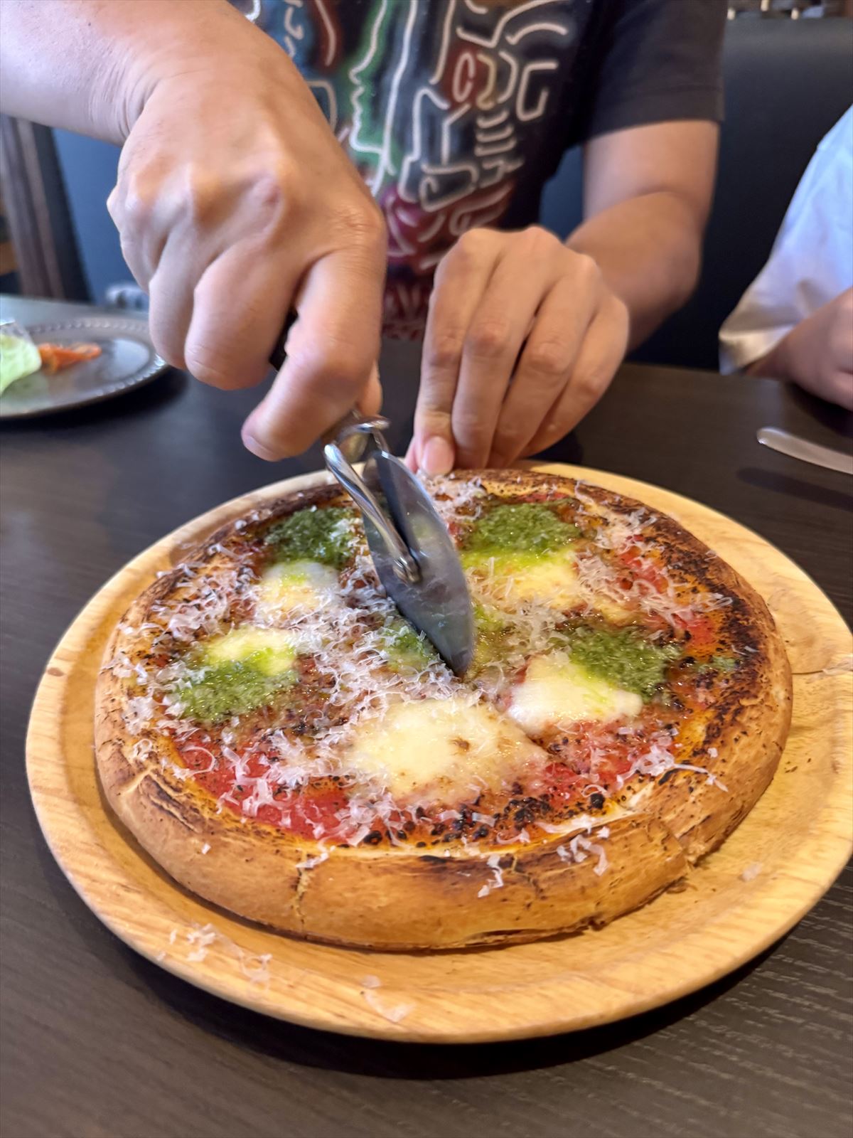 隠れ家イタリアンで笑いとピッツァが止まらない夜「Cucina KiYO(クッチーナ キヨ)」~キャンヒロユキの「とー、飲み歩きやってみよう」〜