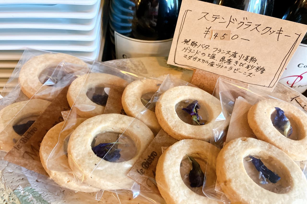 那覇で味わう本格カジュアルフレンチ。沖縄食材×パリの融合「le Bistro Montmartre（ビストロ・モンマルトル）」（那覇市）