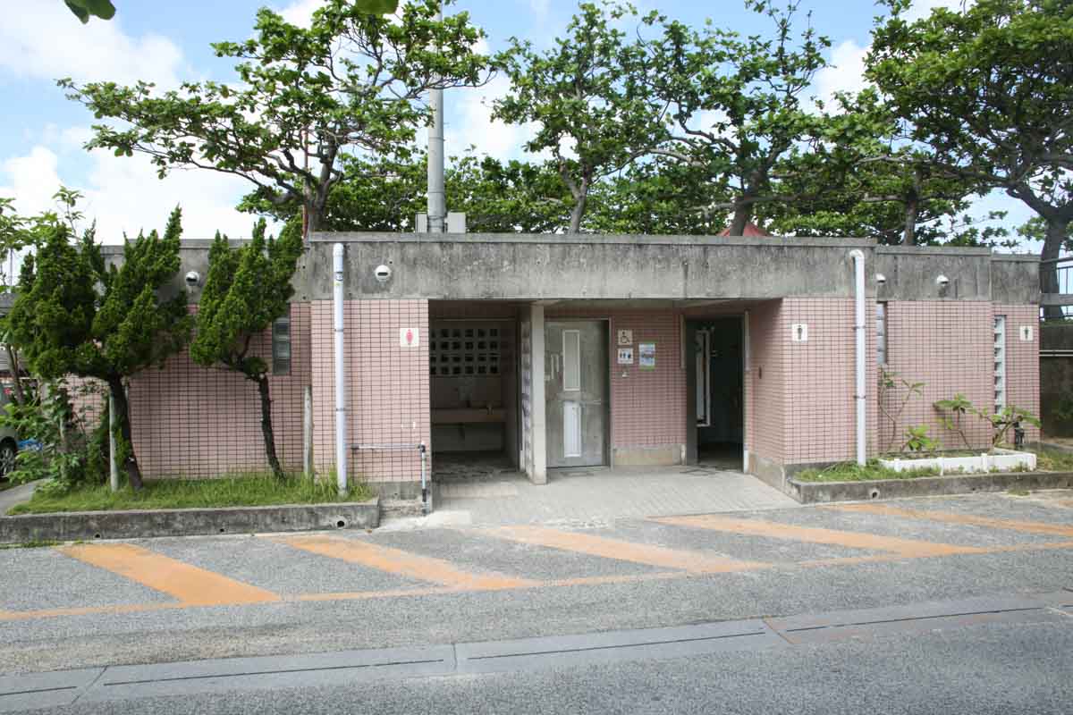 インスタ映えも叶う都会派ビーチ！ぎのわんトロピカルビーチ徹底ガイド（宜野湾市）