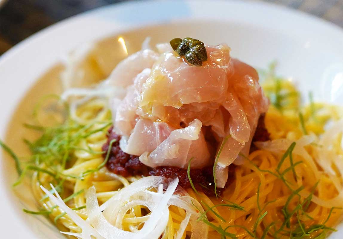 絶品ランチとスイーツを楽しめる島の隠れ家的カフェ「モイストロールカフェ 」（与那国島）