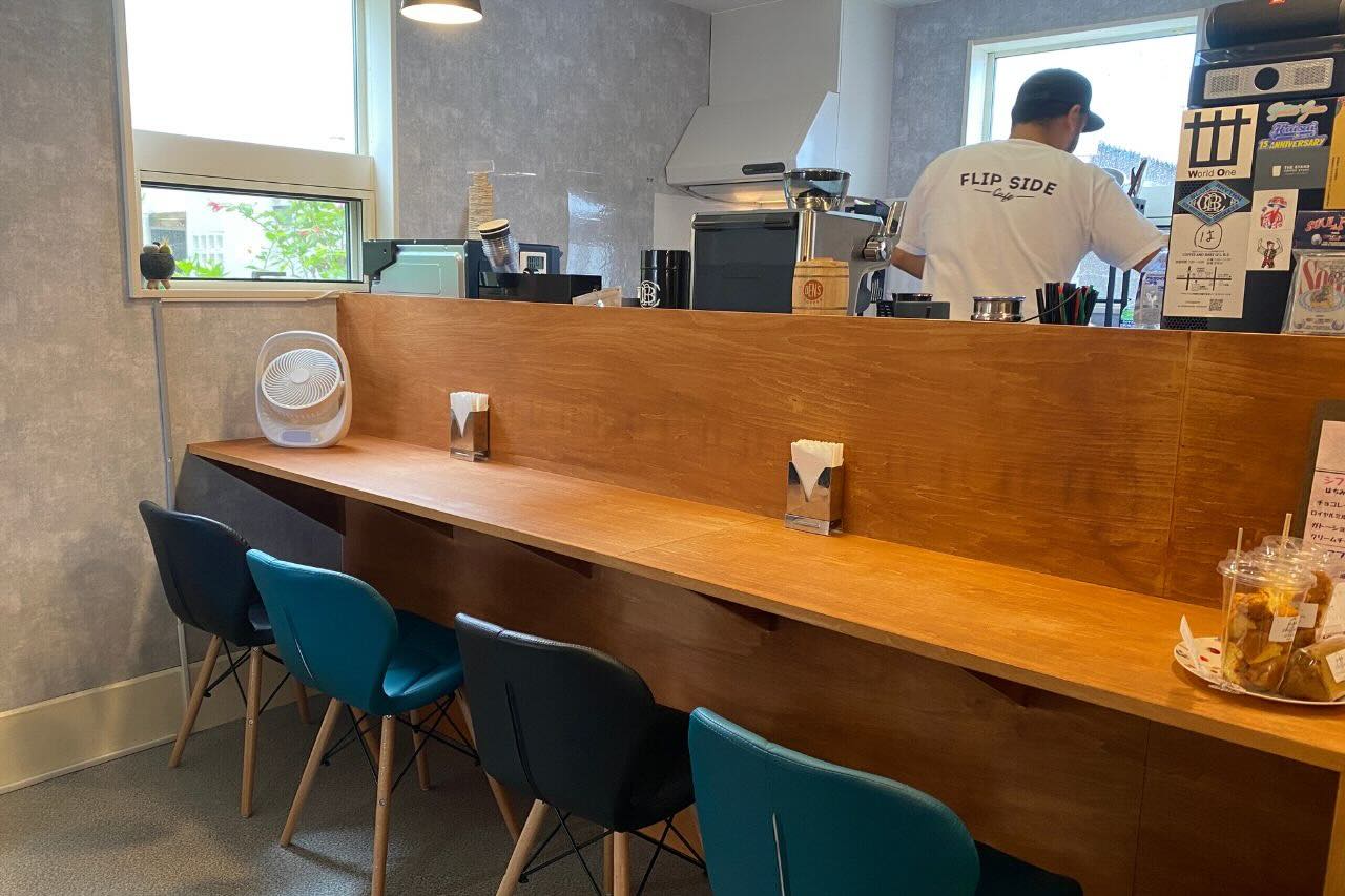 親子で楽しむ公園帰りのモーニング!手ごね焼きたてワッフルが絶品「Flip Side Cafe(フリップサイドカフェ)」(沖縄市)