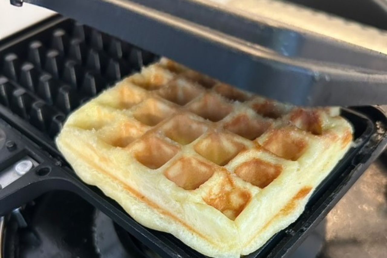 親子で楽しむ公園帰りのモーニング!手ごね焼きたてワッフルが絶品「Flip Side Cafe(フリップサイドカフェ)」(沖縄市)