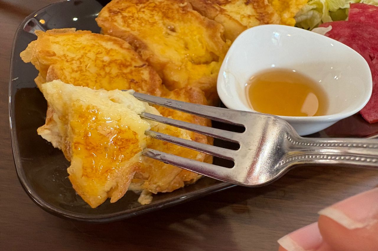親子で楽しむ公園帰りのモーニング!手ごね焼きたてワッフルが絶品「Flip Side Cafe(フリップサイドカフェ)」(沖縄市)