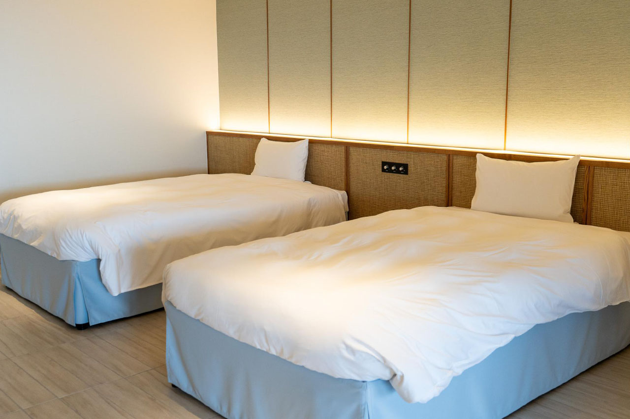 沖縄の絶景ホテルで贅沢女子旅！LAZOR SEA RESORT（ラソール シー リゾート）サウナ・天然ビーチ・サンセットに癒される（読谷村）