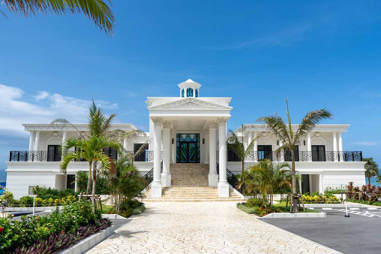 沖縄の絶景ホテルで贅沢女子旅！LAZOR SEA RESORT（ラソール シー リゾート）サウナ・天然ビーチ・サンセットに癒される（読谷村）