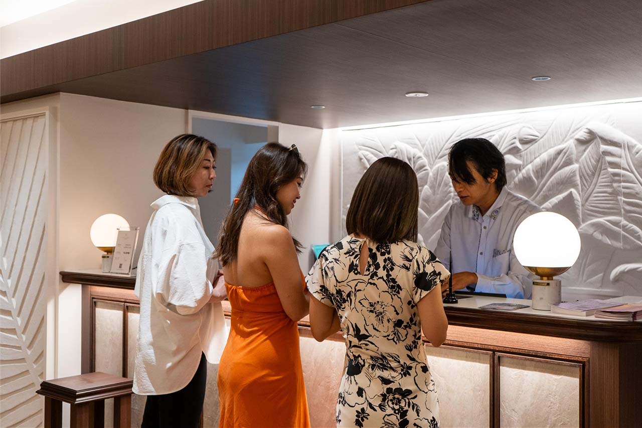沖縄の絶景ホテルで贅沢女子旅！LAZOR SEA RESORT（ラソール シー リゾート）サウナ・天然ビーチ・サンセットに癒される（読谷村）