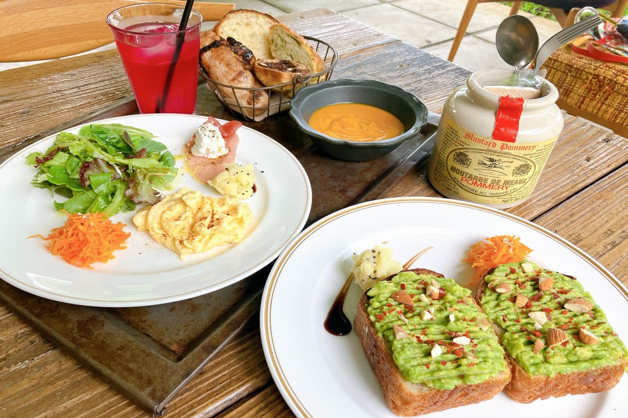 丘の上にあるパン好きの楽園。「Ploughman’s Lunch Bakery（プラウマンズランチべーカリー）」で迎える1日のはじまり（北中城村）