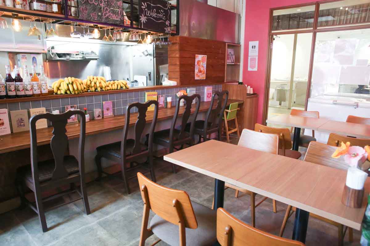 罪悪感ゼロのヘルシーチャージ！「Freshly Bowl」のアサイーボウル＆グリークヨーグルトを毎日の習慣にしちゃおう（那覇市）