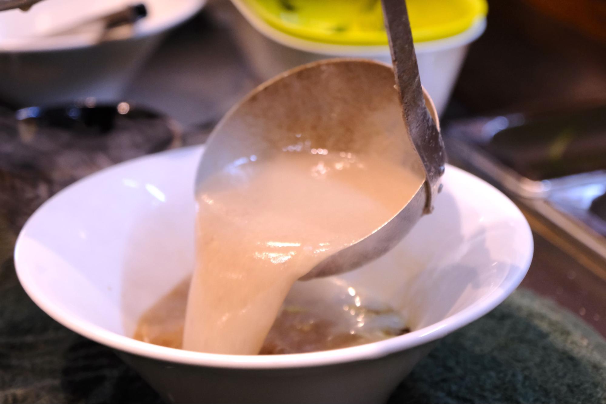 王道を行く「ゴールデンユース」は“沖縄家系ラーメン”の地平を切り拓く（宮古島）