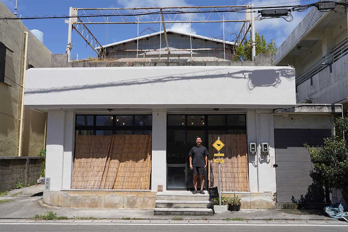 大阪から石垣島へ移住して9年目。地域に学びながら暮らす『教えて島暮らし　〜沖縄移住者の声〜』