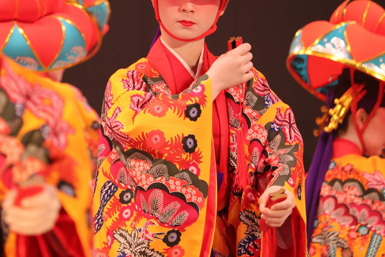 8月17日は特別な一日を「ぜんぶ祭り」で！漁師めし、花火大会も！沖縄三大伝統、エイサー・ハーリー・旗頭を中心に数多の伝統芸能が”糸満”に集結