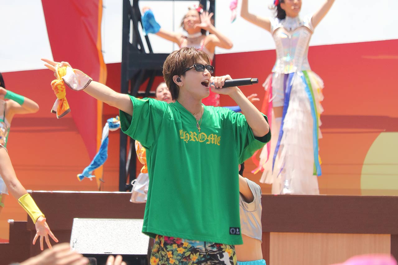 岩田 剛典が”ジャングリア沖縄で”ズブ濡れ！？沖縄で初ライブ！