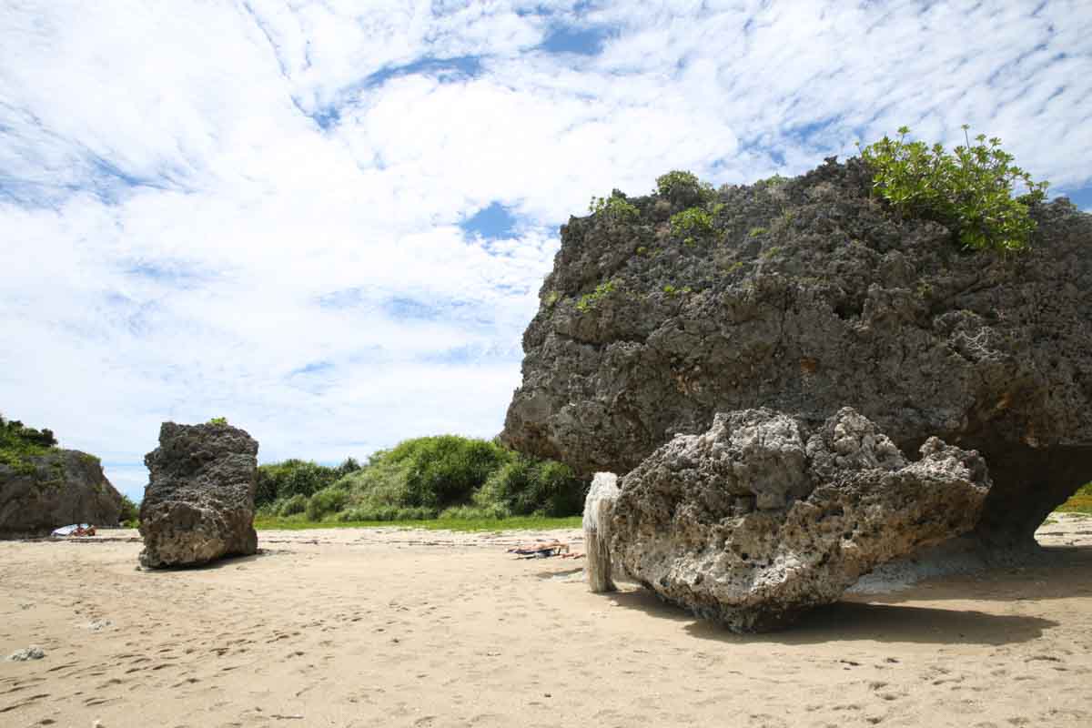 浜比嘉島にある穴場！沖縄の自然が残る「ムルク浜ビーチ」を徹底解説（うるま市）