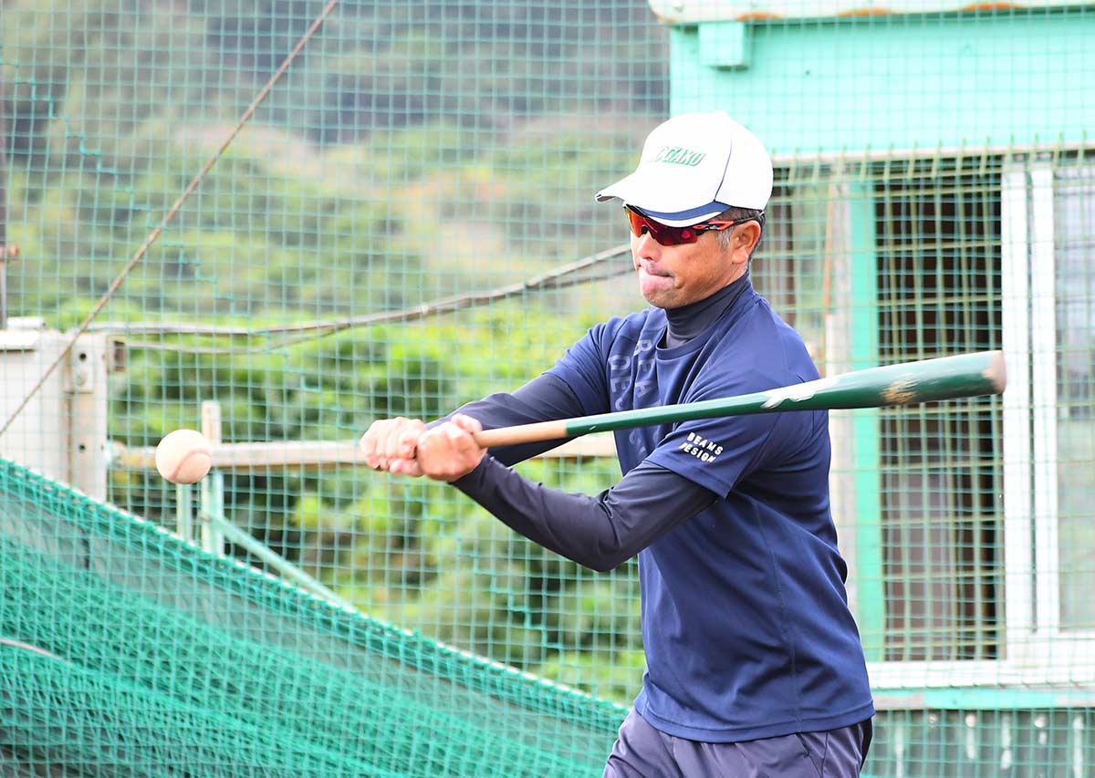 U18代表候補を“変化球三つ”で3球三振…沖縄尚学が誇る最速150キロ左腕「末吉良丞」の確かな進化、憧れの『宮城大弥』に近づく