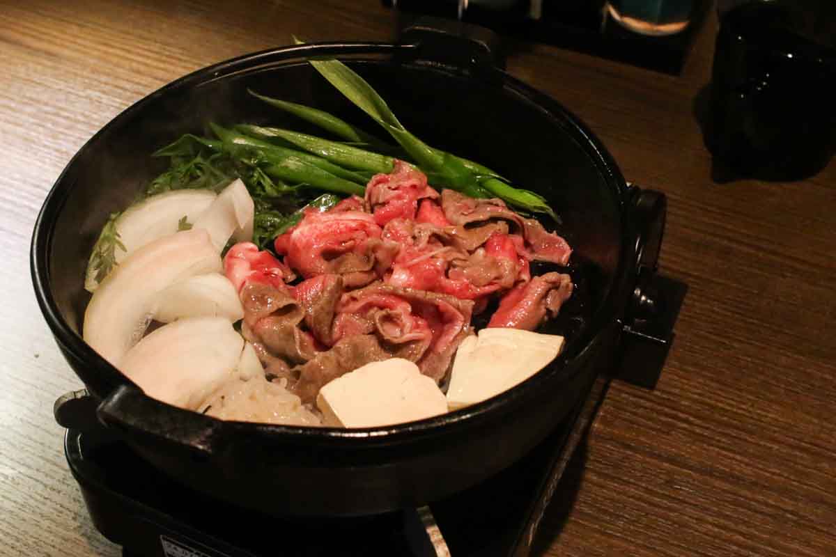 ごはん＆スープはおかわり自由！ガッツリ食べたい人も大満足の「琉球ホルモン 将」のお得な肉ランチ（那覇市）