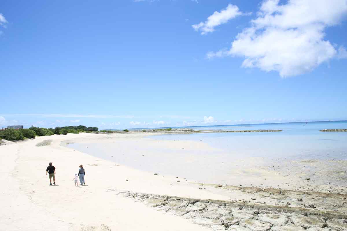 地元民が愛する公園内の小さなビーチ！「南浜公園 潮崎ビーチ」徹底ガイド（糸満市）