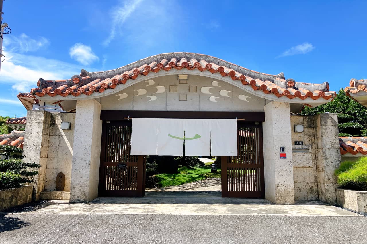 もう行った？「てぃーち」で味わう新感覚のそばと手作りスイーツ、そして心を癒す庭園（豊見城市）