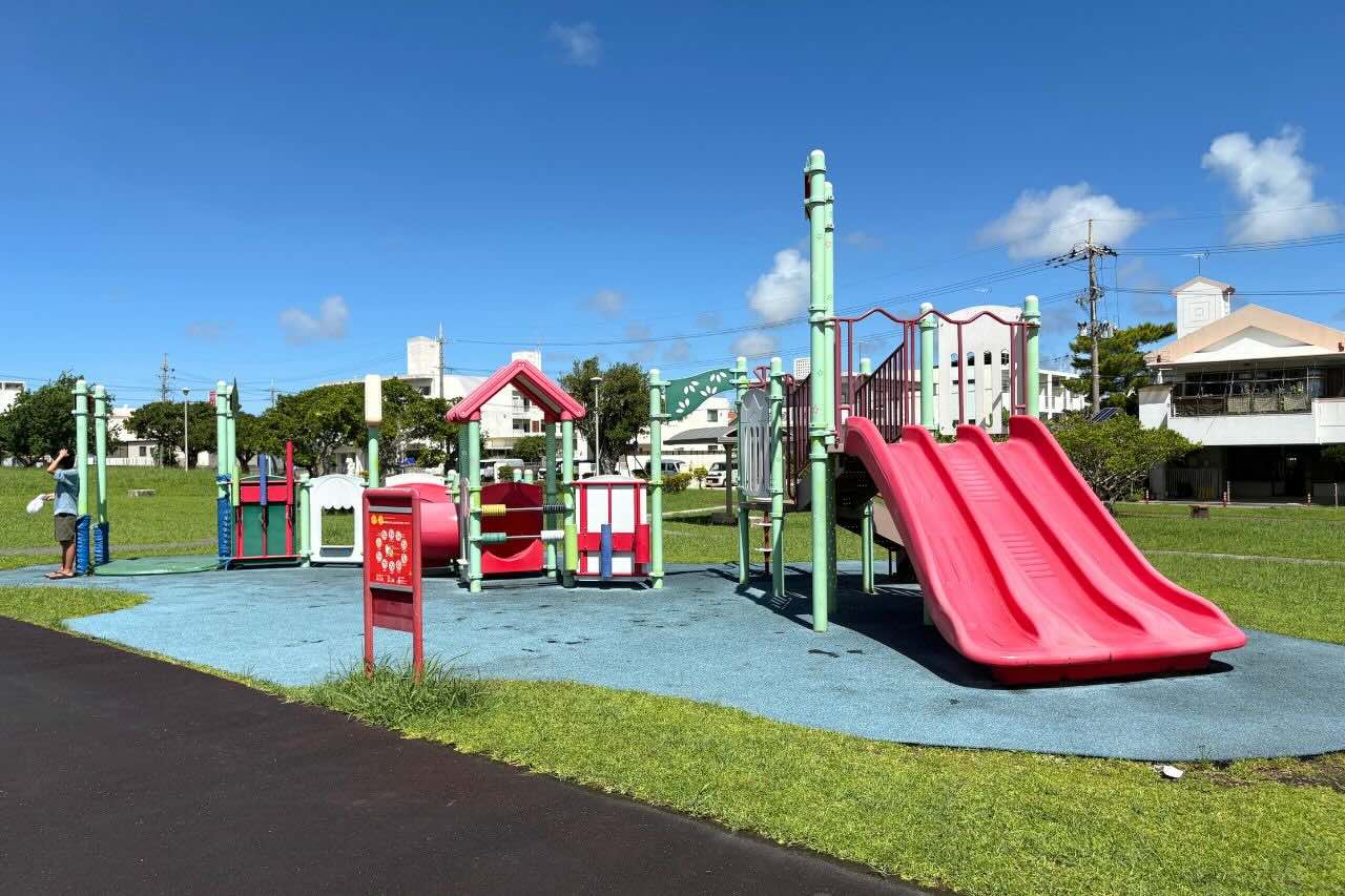 美里公園_沖縄市