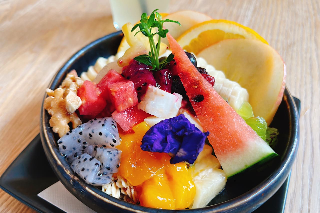 10種類以上のフルーツを贅沢に！「GREEN&CAFE（グリーンアンドカフェ）」で味わう癒しのモーニング（那覇市）