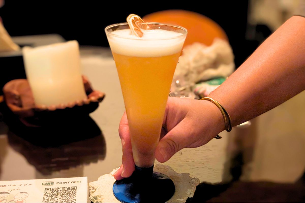 ノンアルでも楽しめる。大人の隠れ家「espresso bar epl +（エスプレッソバル イプルプラス）」（南城市）