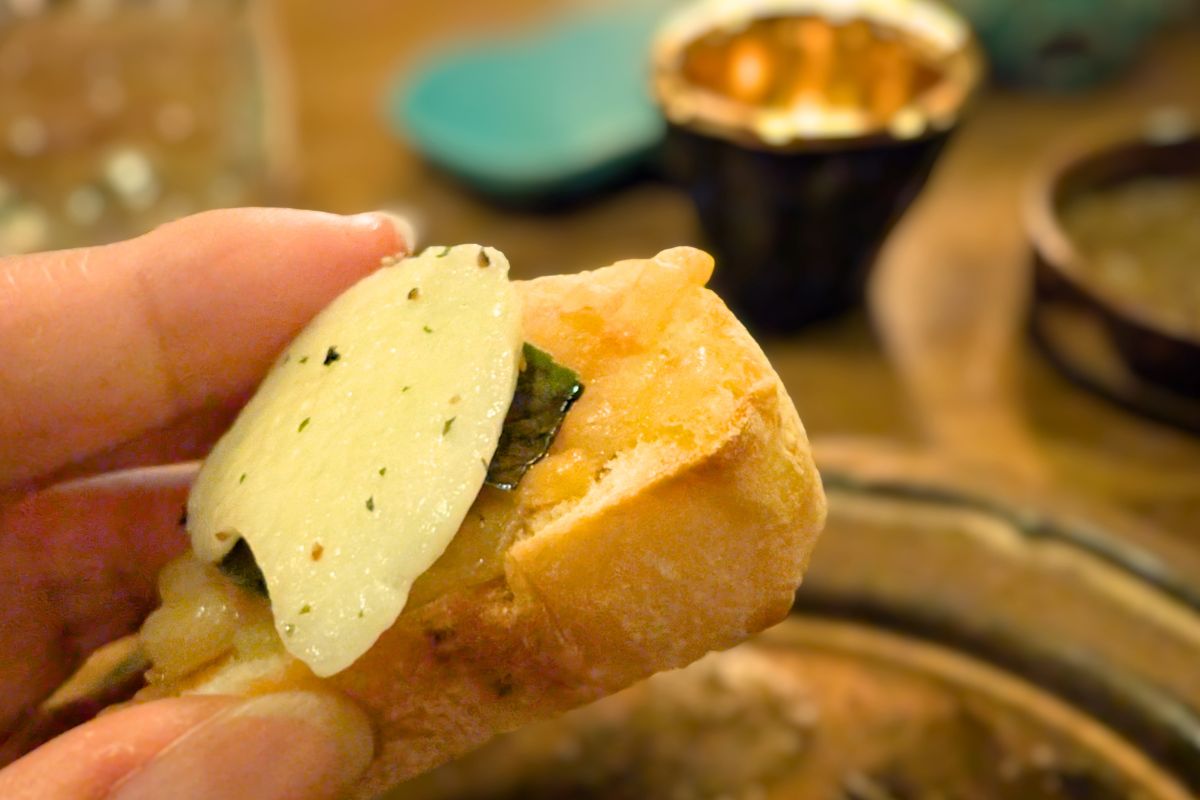 ノンアルでも楽しめる。大人の隠れ家「espresso bar epl +（エスプレッソバル イプルプラス）」（南城市）