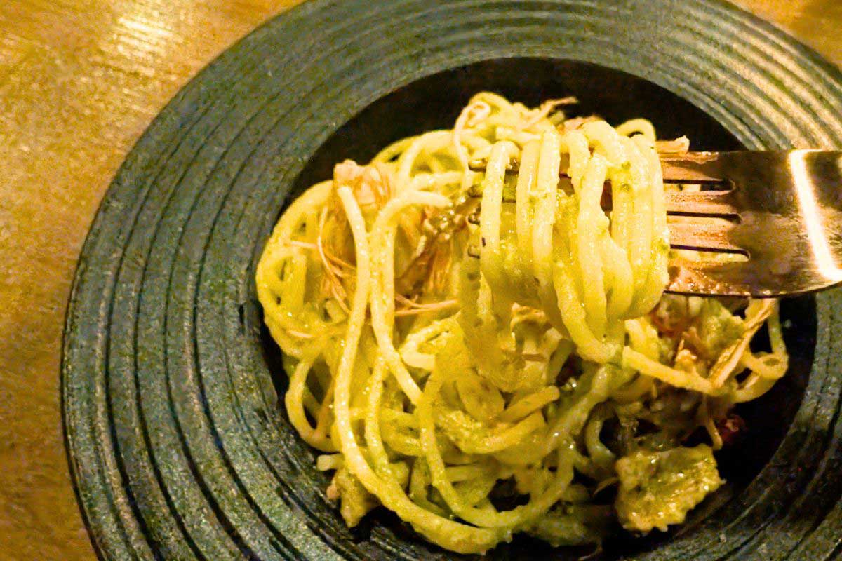 ノンアルでも楽しめる。大人の隠れ家「espresso bar epl +（エスプレッソバル イプルプラス）」（南城市）