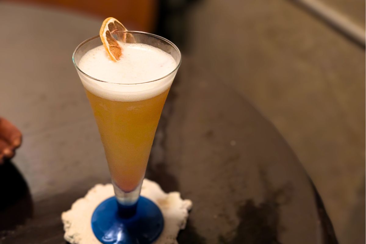 ノンアルでも楽しめる。大人の隠れ家「espresso bar epl +（エスプレッソバル イプルプラス）」（南城市）