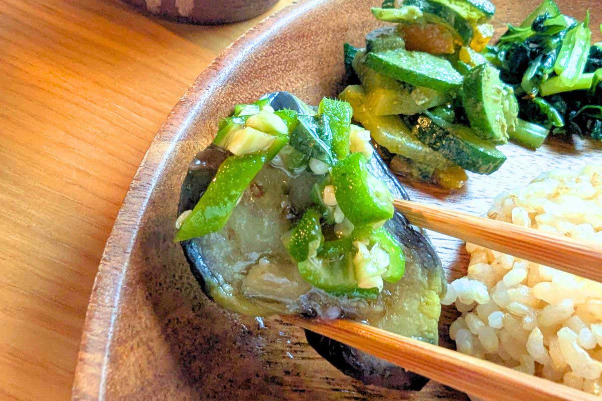 驚きに満ちた創作ベジランチ!「ベジタリアン食堂 福豆」(南城市)
