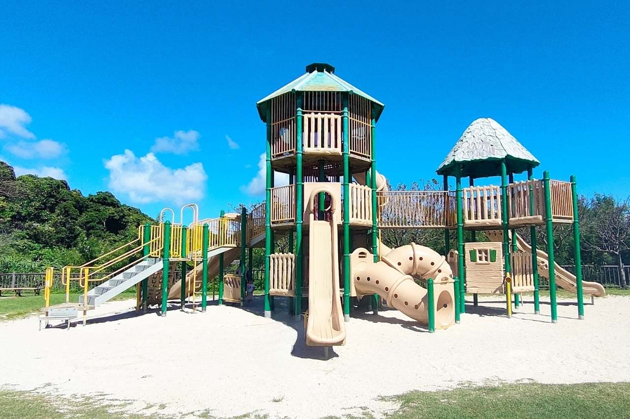 比屋良川公園_宜野湾市