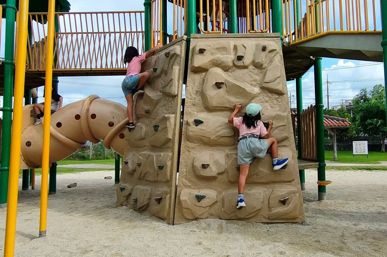 比屋良川公園_宜野湾市