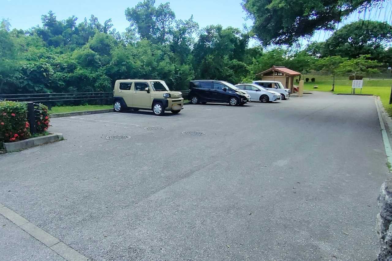 比屋良川公園_宜野湾市