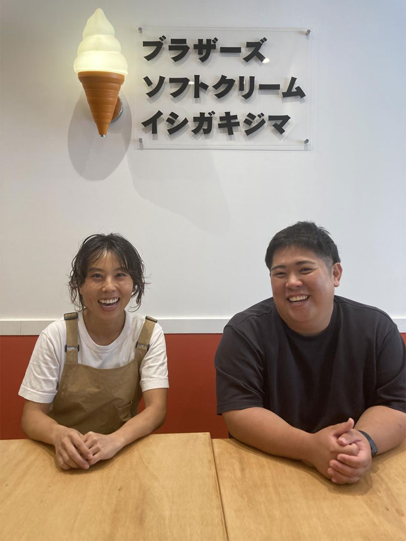 ソフトクリーム好きな店主による、本気のソフトクリームと祖父への想いを馳せた、渾身の八重山そば「BROTHERS（ブラザーズ）」（石垣島）