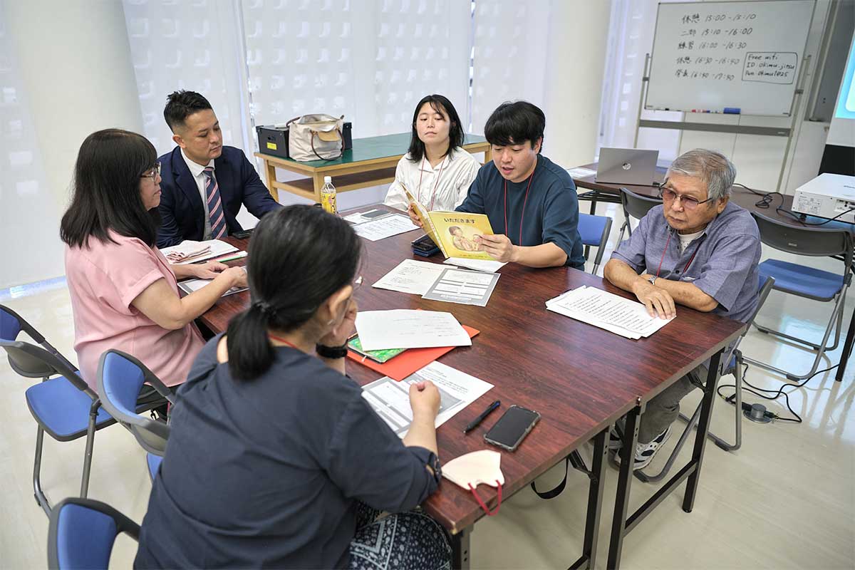 声重ねて描く平和──グループ朗読で磨く「伝える力」