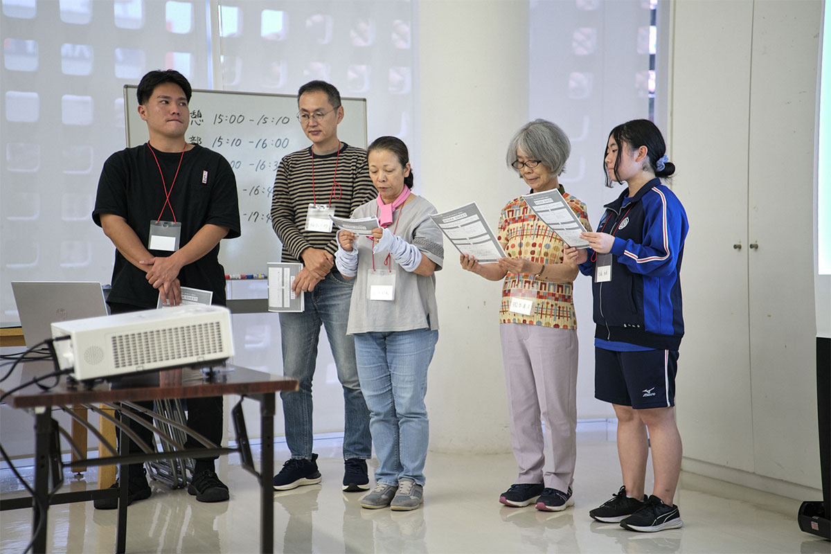 声重ねて描く平和──グループ朗読で磨く「伝える力」