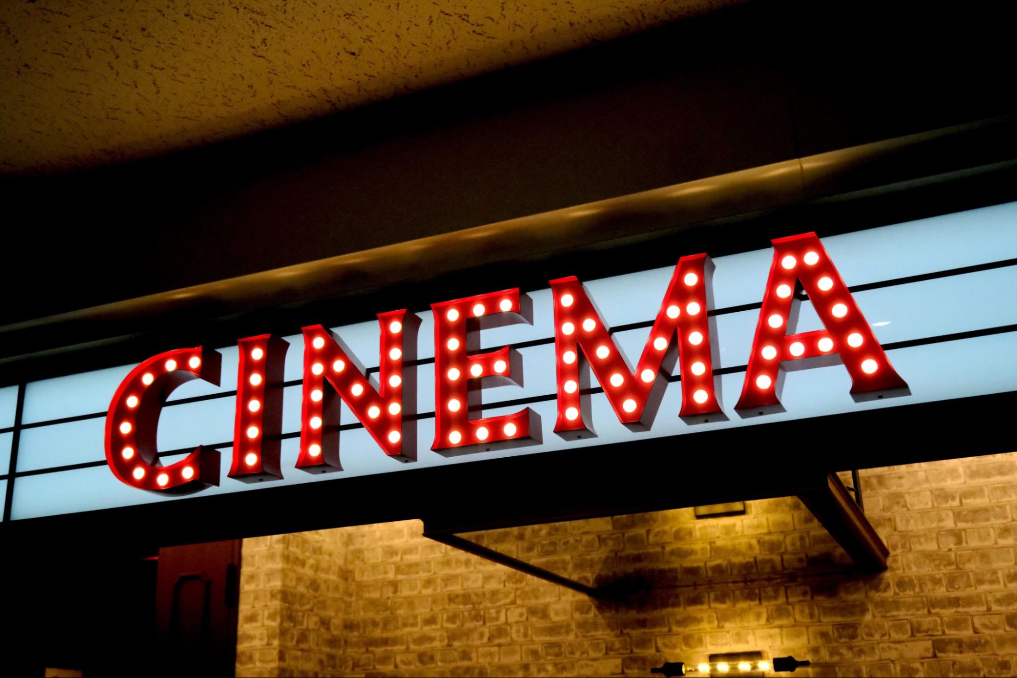 日本初！空港に映画館？国内で唯一、那覇空港だけにある常設ミニシアター「ファミンチュシアター」で