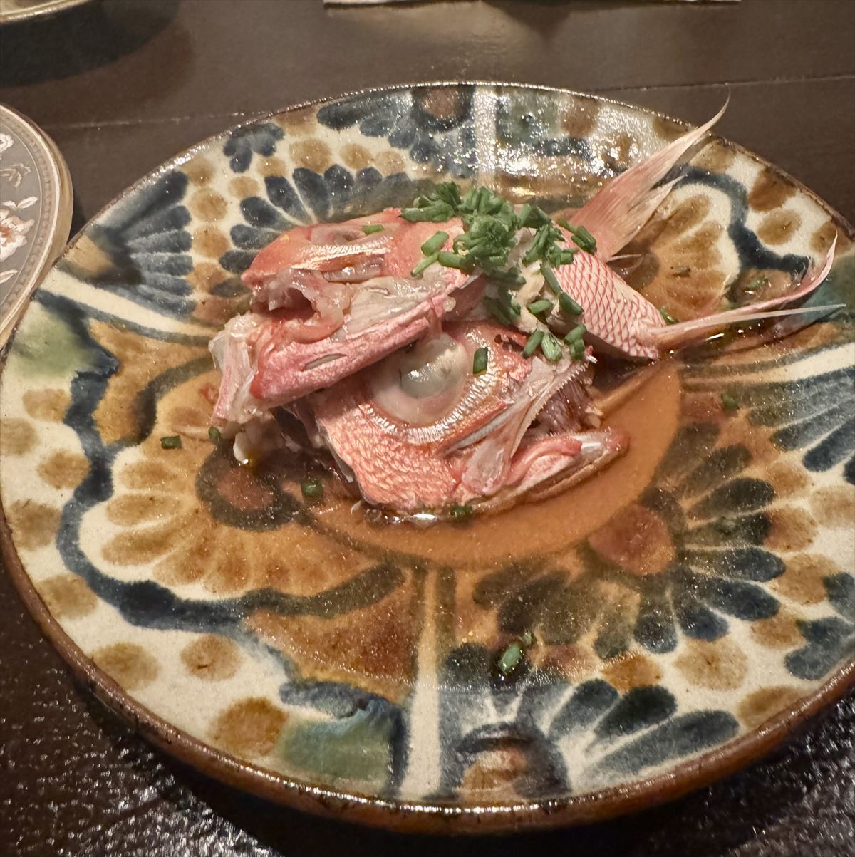 国際通り裏、リーズナブルな隠れた名店「パーラーアスナロ」でしっぽり飲む夜~キャンヒロユキの「とー、飲み歩きやってみよう」〜