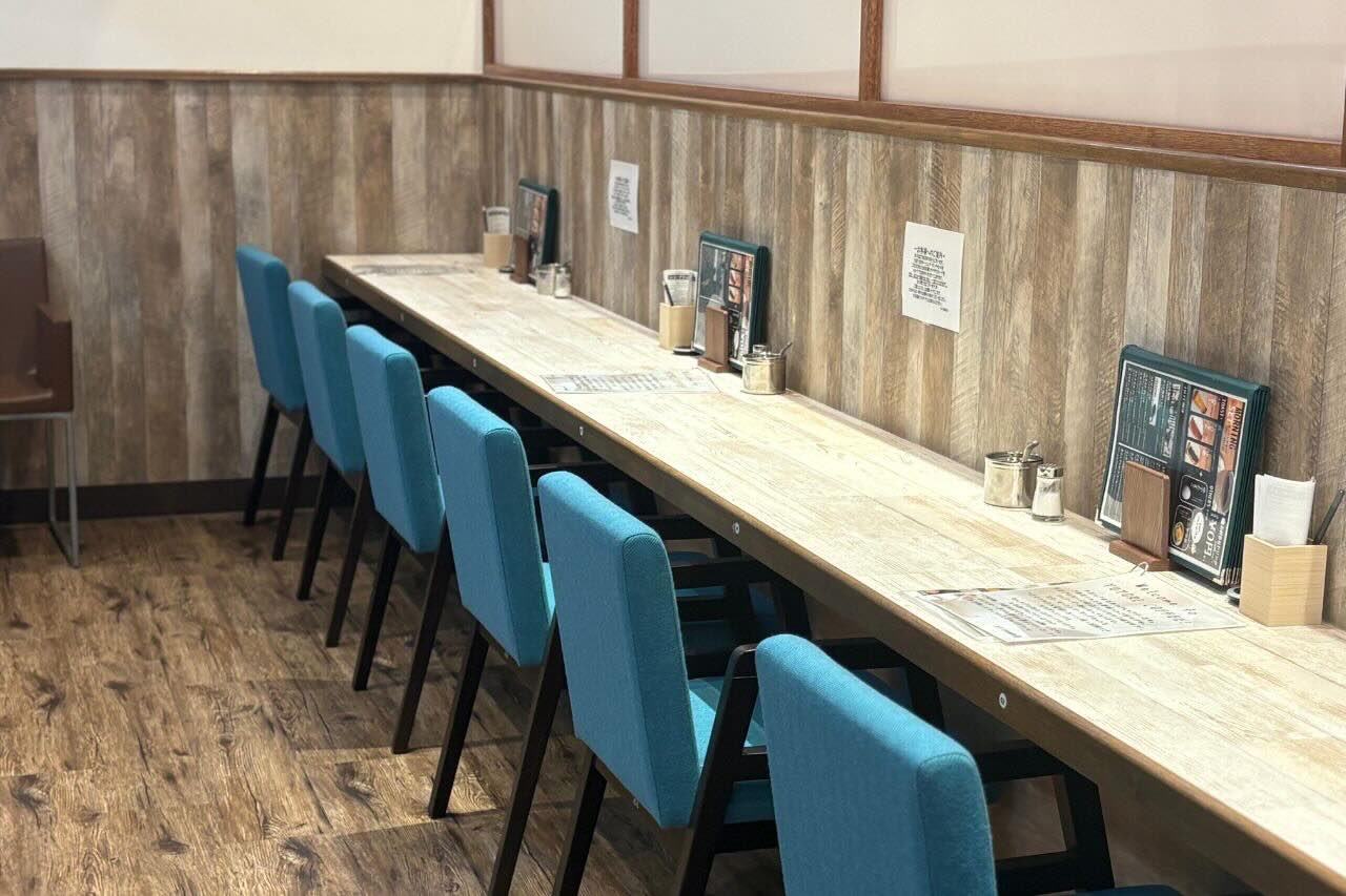 福井県の人気喫茶店が沖縄初上陸！「ユトリ珈琲 うるまシティプラザ店」で、自家焙煎の香りに癒されるモーニングタイム（うるま市）