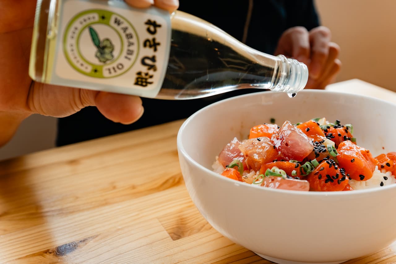 新鮮な沖縄の恵みを味わう、ハワイ生まれのポケボウル専門店「Poke Boo（ポケブー）名護店」