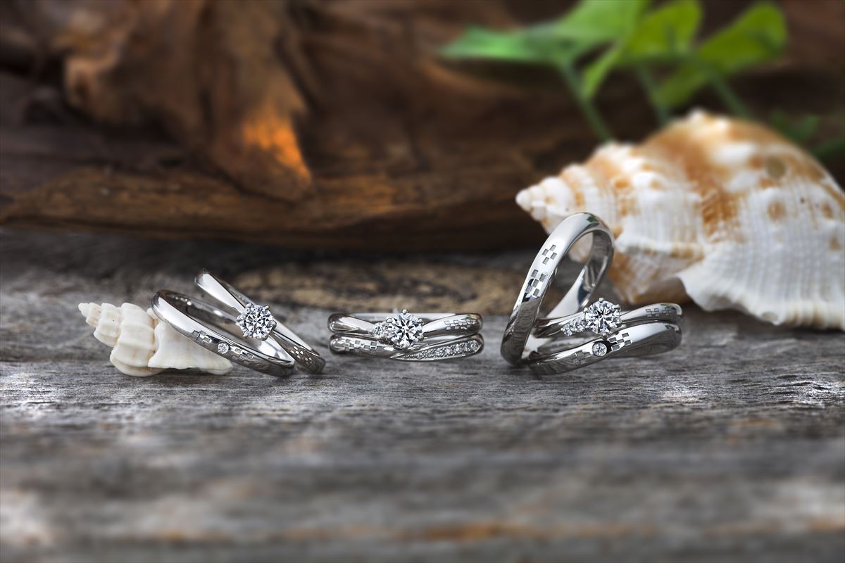 青い海を望む特別な場所で一生の宝物を～北谷町「ムクベル」で出会うブライダルリング～