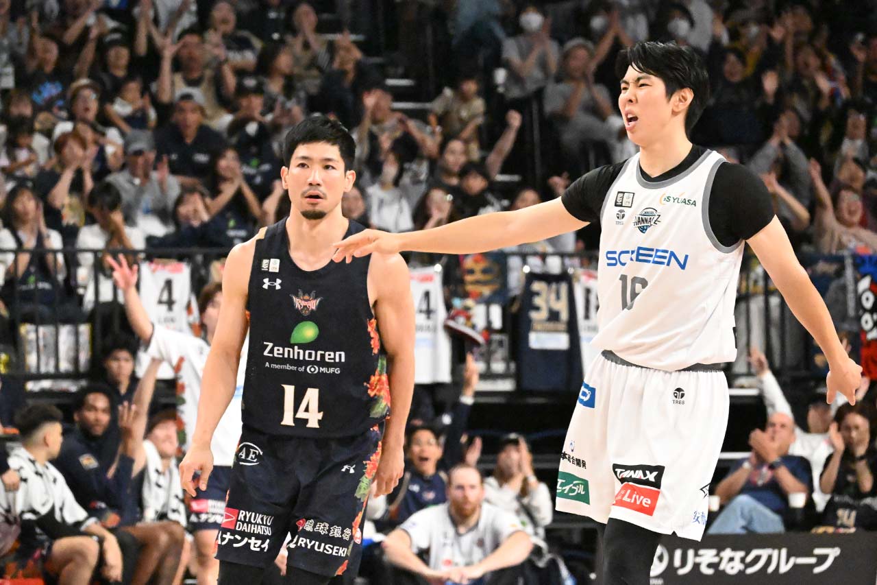 「キングスとファイナルで戦えたら」最高峰の舞台に戻ってきた伊佐勉HC…“B1の変化”への適応と新天地・京都でのやりがい