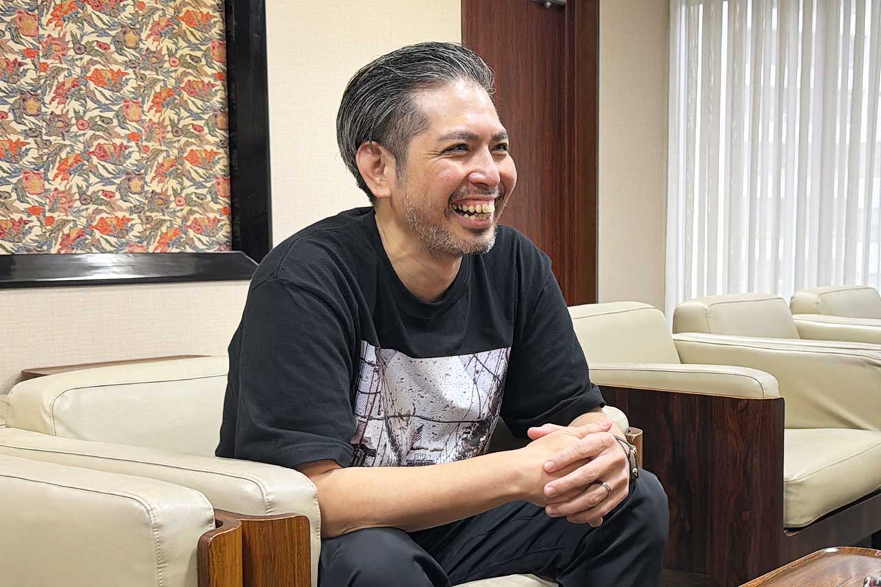 Tokio Kuniyoshi 国吉歳木朗 (@tokiokuniyoshi)