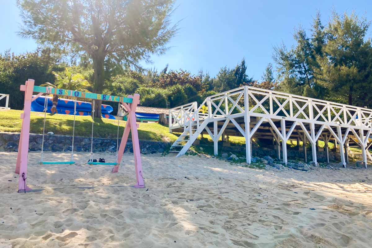 隠れた楽園！澄んだ海と白い砂浜が迎えるミッションビーチの魅力と施設情報徹底ガイド（恩納村）