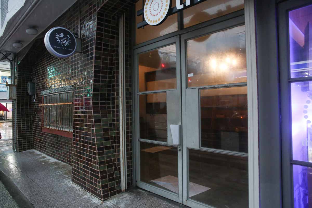 帰ってきた朝の憩いの場。レモンシュガーでいただく新感覚のフレンチトーストに心ときめく「オハコルテベーカリー」（那覇市）